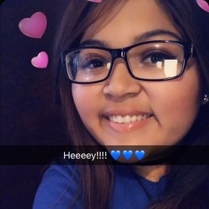 Meet your Posher, Dolores